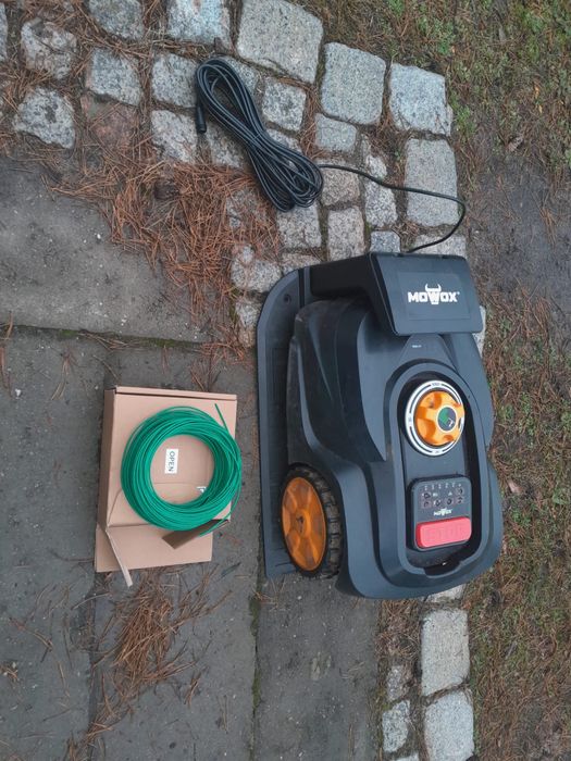 Robot koszący kosiarka Mowox IPX4
