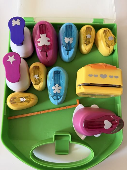 Dziurkacze ozdobne zestaw w walizeczce