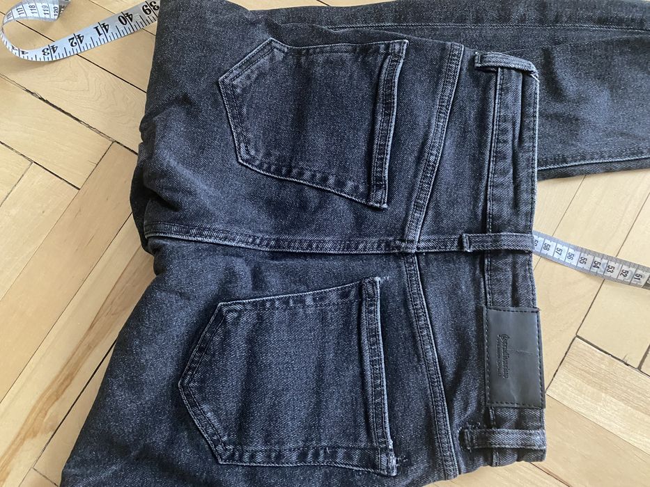 Джинси Stradivarus 32 р