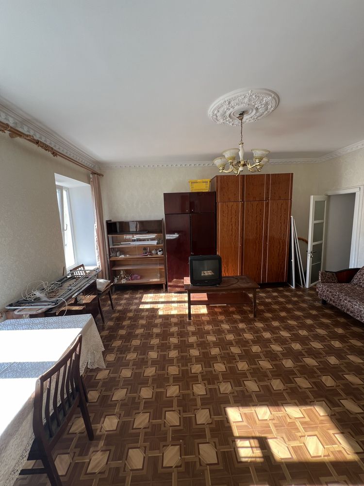 Продам квартиру ул Ришельевская 76