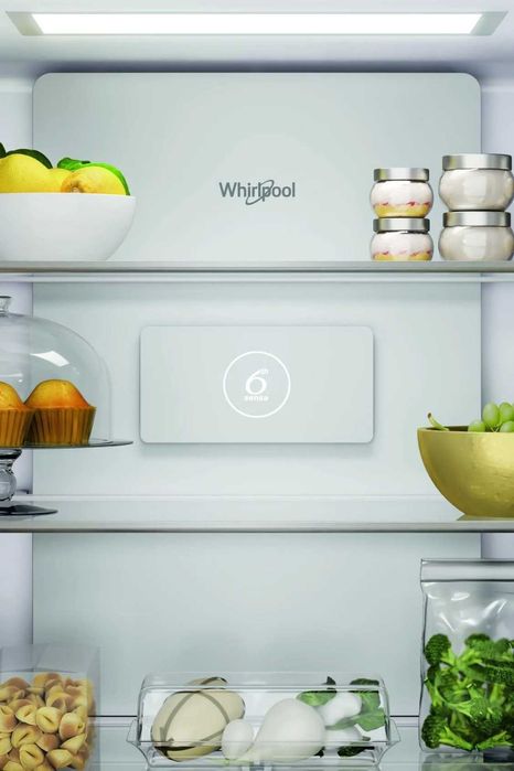 Холодильник Whirlpool WQ9 B2L / Новий ! / 384,207 л / No Frost / А + +
