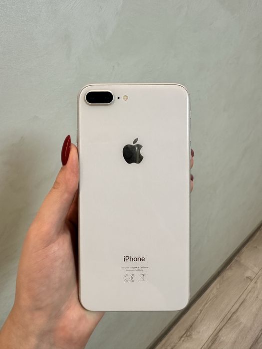 iPhone 8 plus вживаний 256гб
