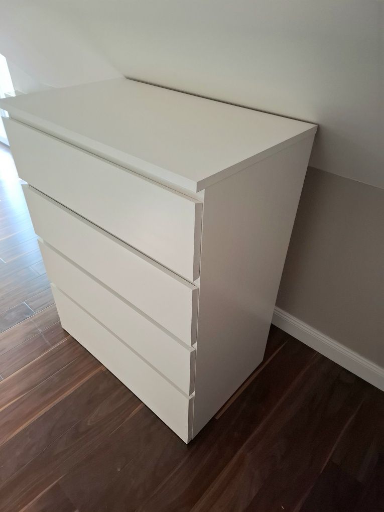Biała komoda malm ikea 4 szuflady