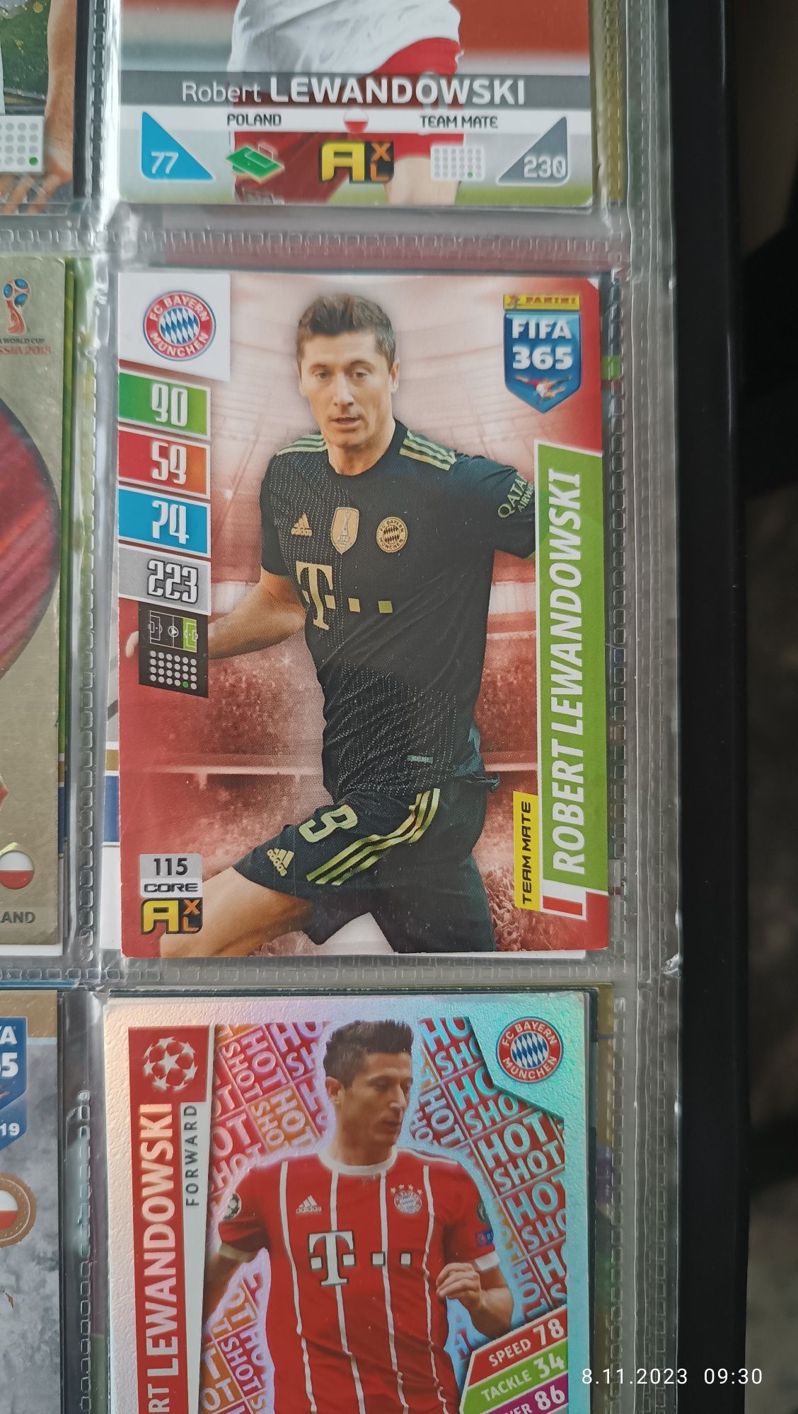 Karta team mate Lewandowski FIFA 365 Panini 2022