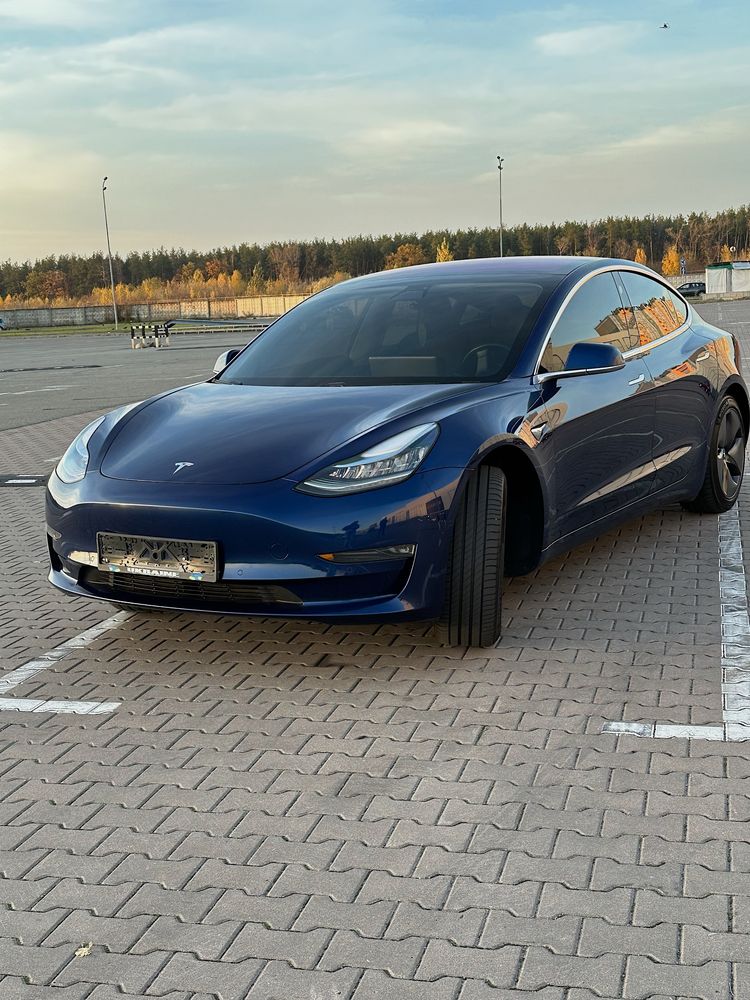 Tesla model 3 long range 2018