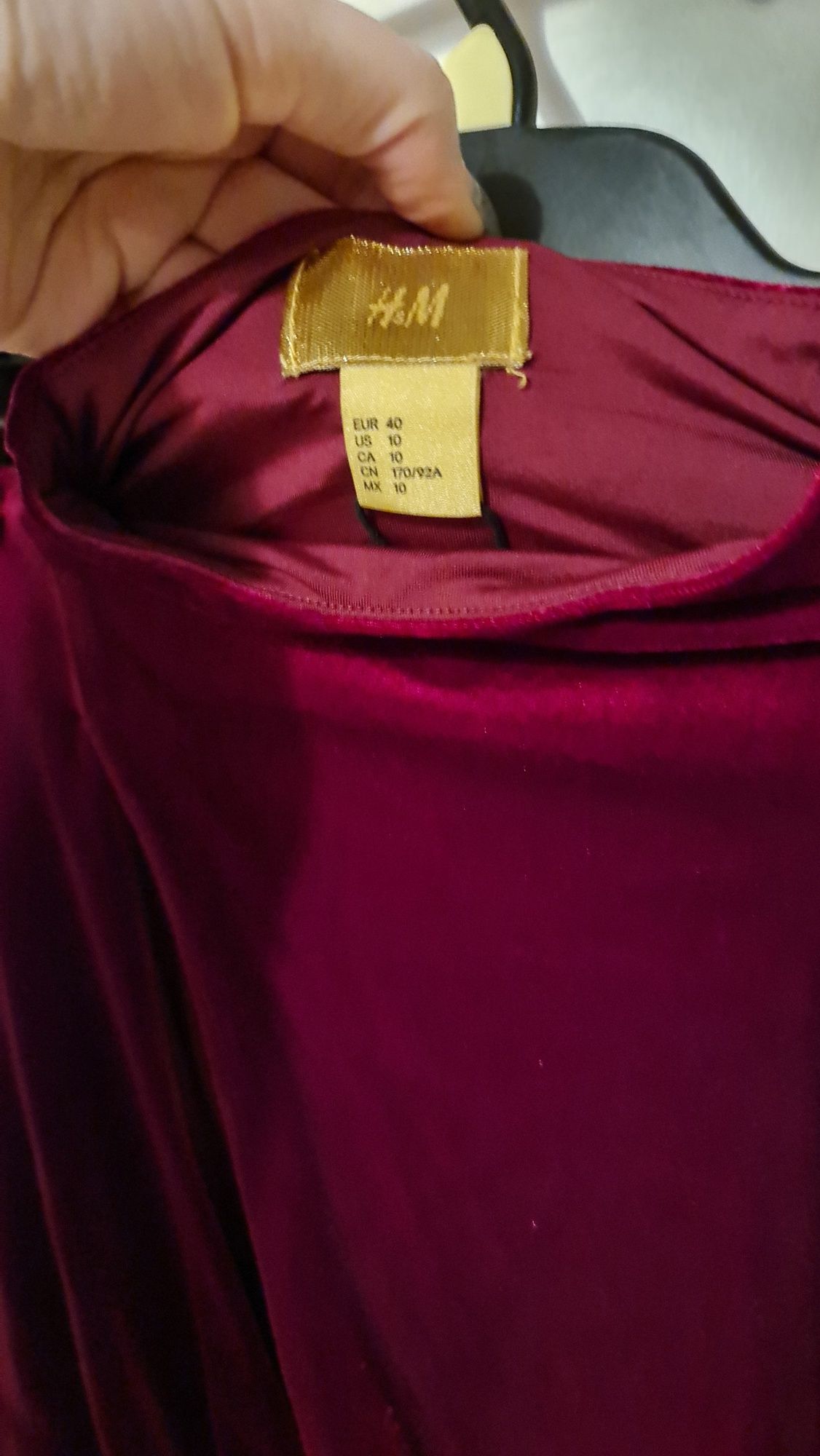 Welurowa burgundowa / bordowa sukienka roz 36/38 H&M