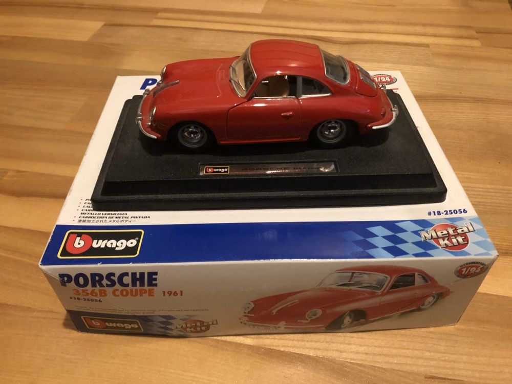Model Bburago Porsche 356 i Ferrari 599 GTB Maisto