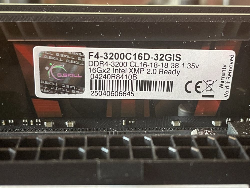 i5-9600K + 32Gb Ram + 1Tb Nvme