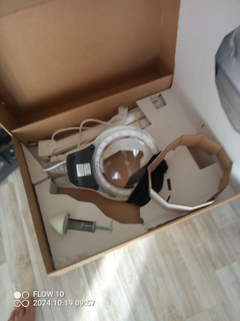 Lampa z lupą luxo Circus led