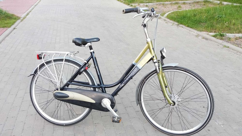 Batavus Holenderski Nexus 7-biegi Prądnica w Piaście koła 28
