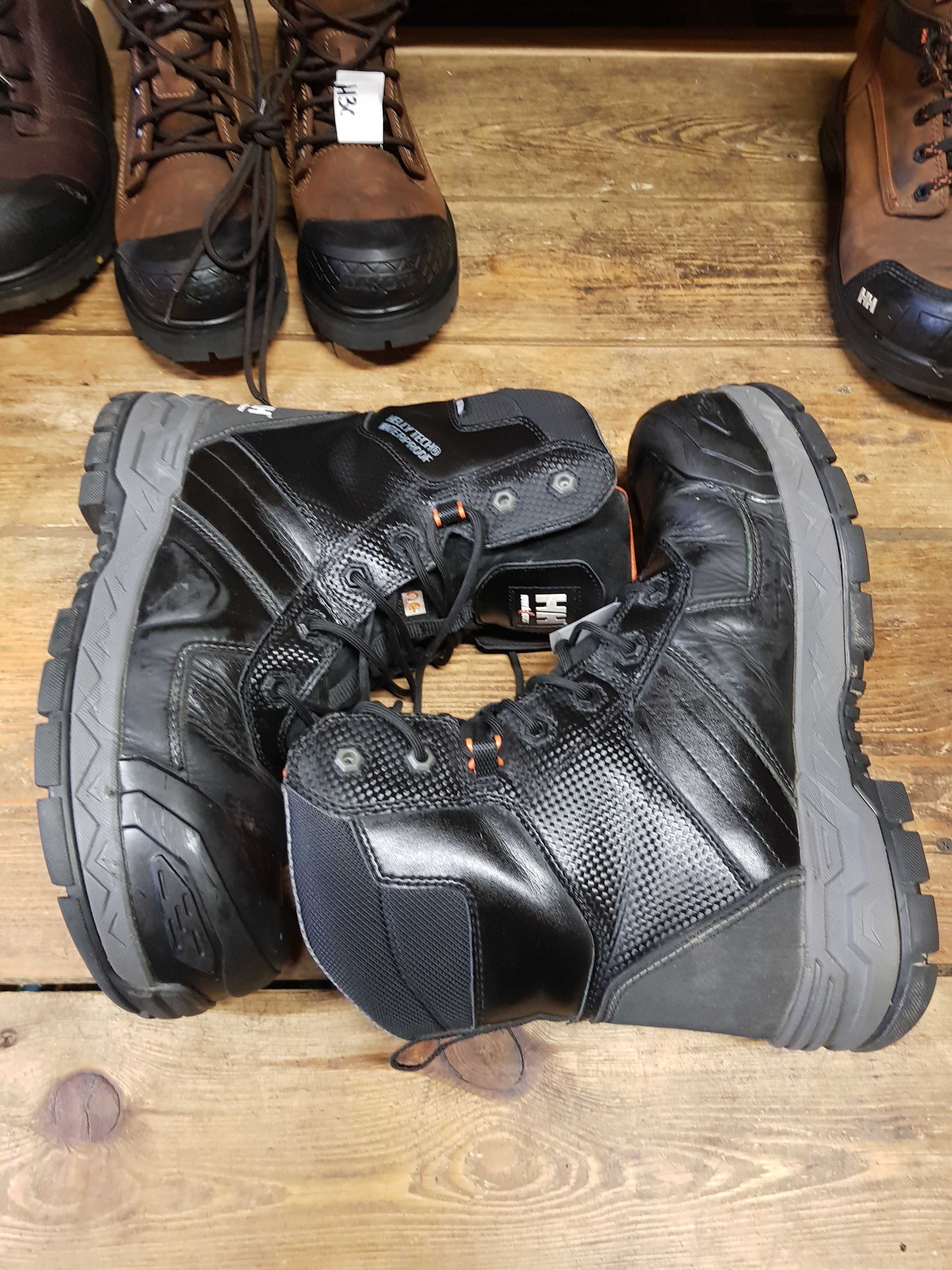 Buty robocze HELLY HANSEN rozm 43,5 wkł 28,5 cm S3
