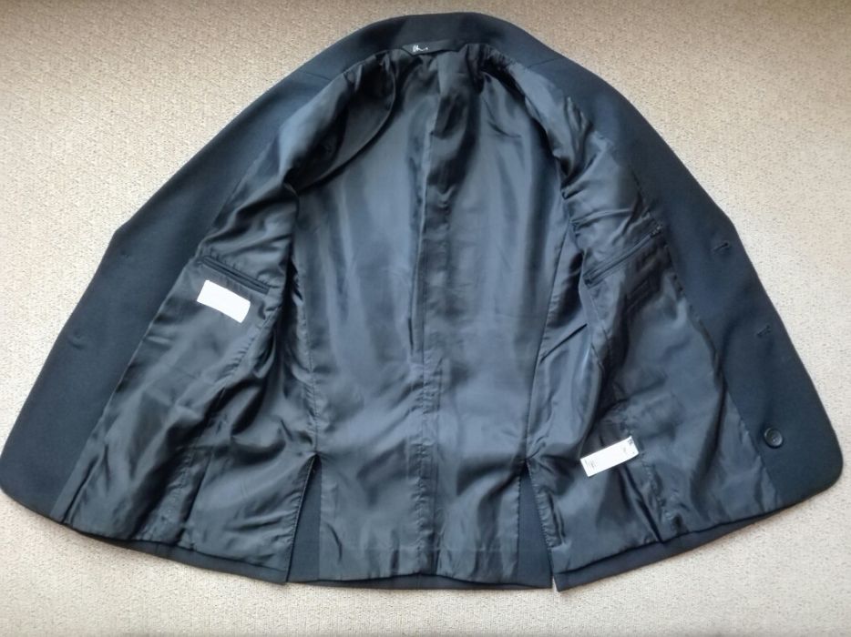 Пиджак черный на мальчика Bhs 128 см 7-8 лет Піджак шкільний на хлопця