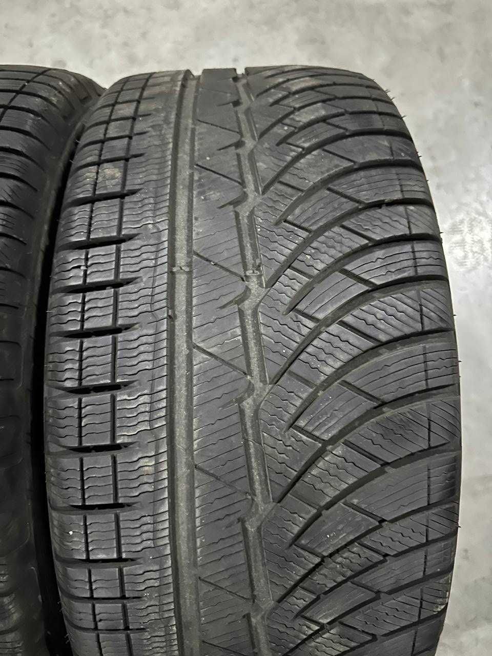 шини  245/40 R18 Michelin  зимові / зимняя резина Мішлен