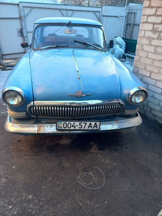 Газ 21 , по техпаспорту, на ходу.