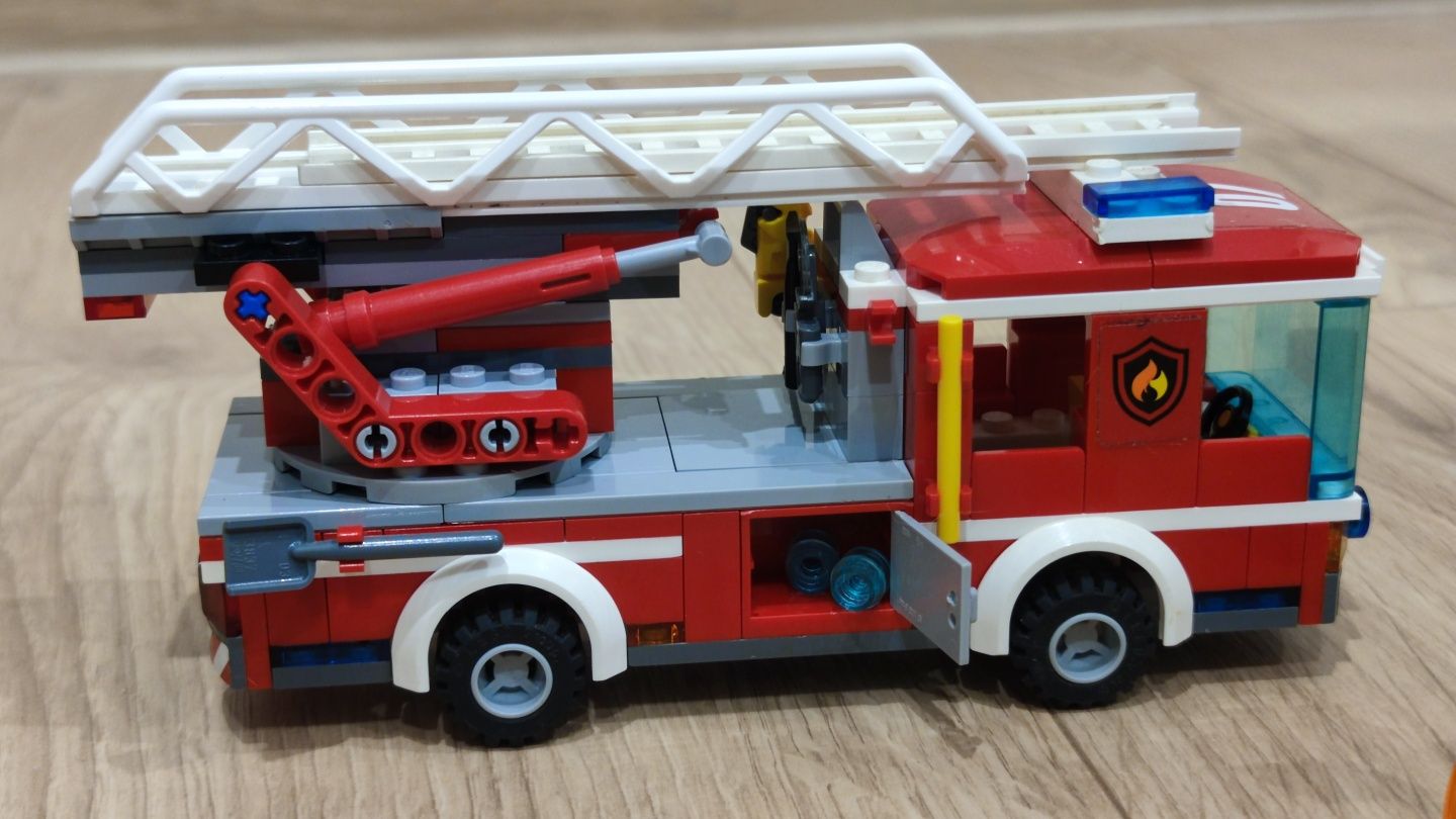 LEGO City 60107 Wóz Strażacki bez figurek