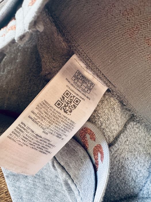 Szary dres dla dziewczynki bluza spodnie dresowe guess 122 128
