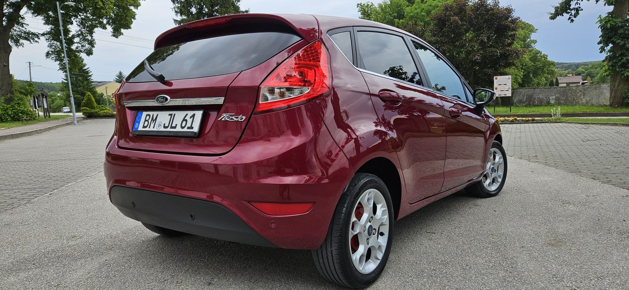 FORD FIESTA 2011 R 1.6 TDCI.Titanium.Pdc.KlimaTronik.Serwis.Niemcy