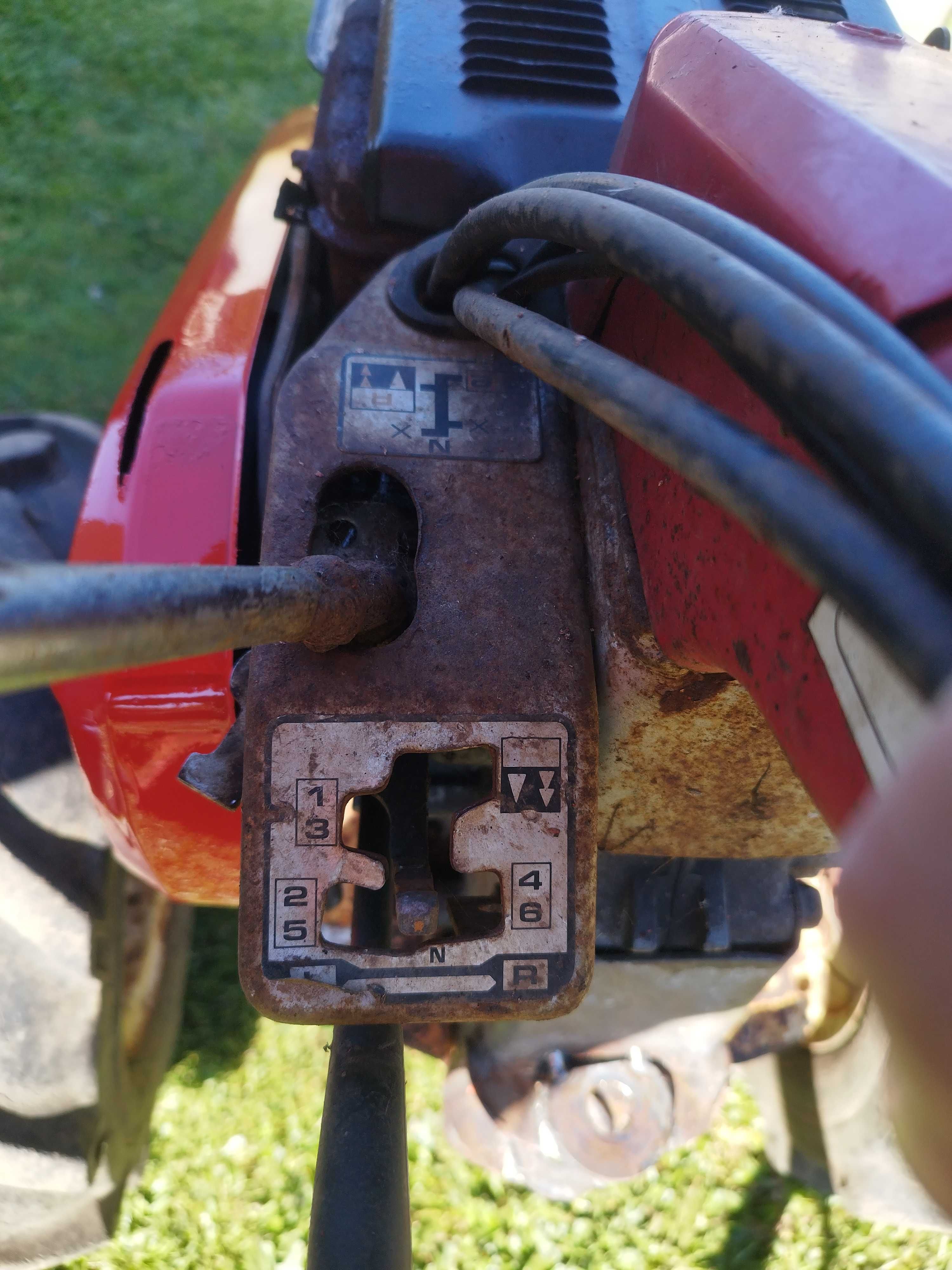Honda f560 com reboque e acessórios