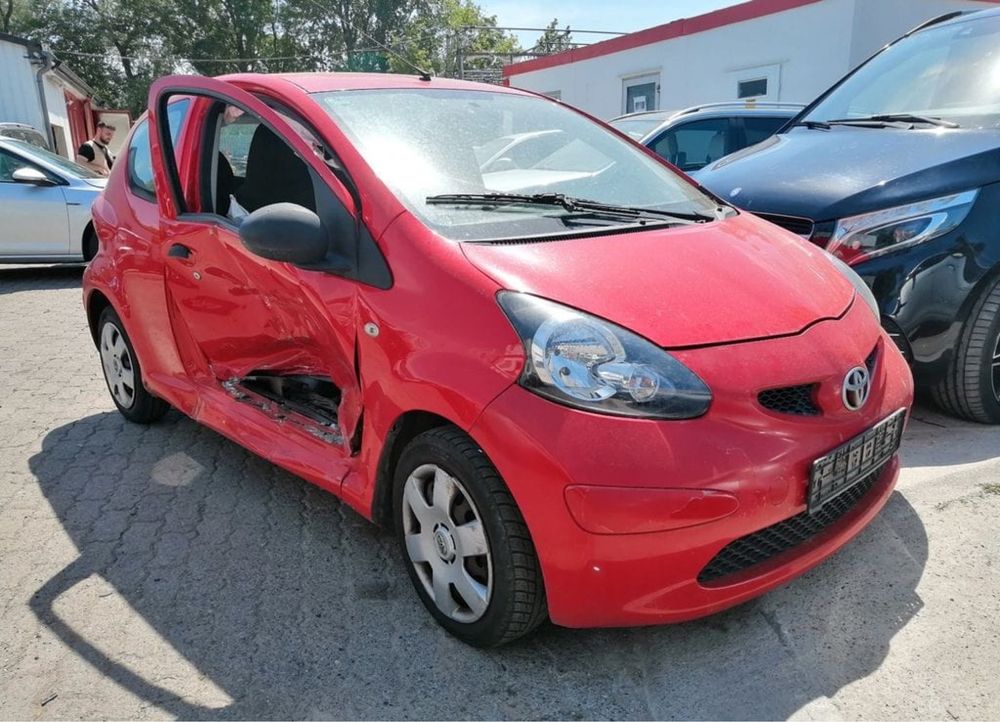 Розбірка японців!  Toyota Aygo KGB10L 1.0 2005 рік