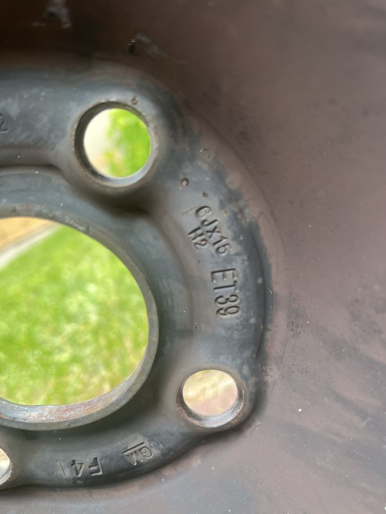 Felgi stalowe  15” Opel Corsa 4x100  ET39  40 zł/sztuka