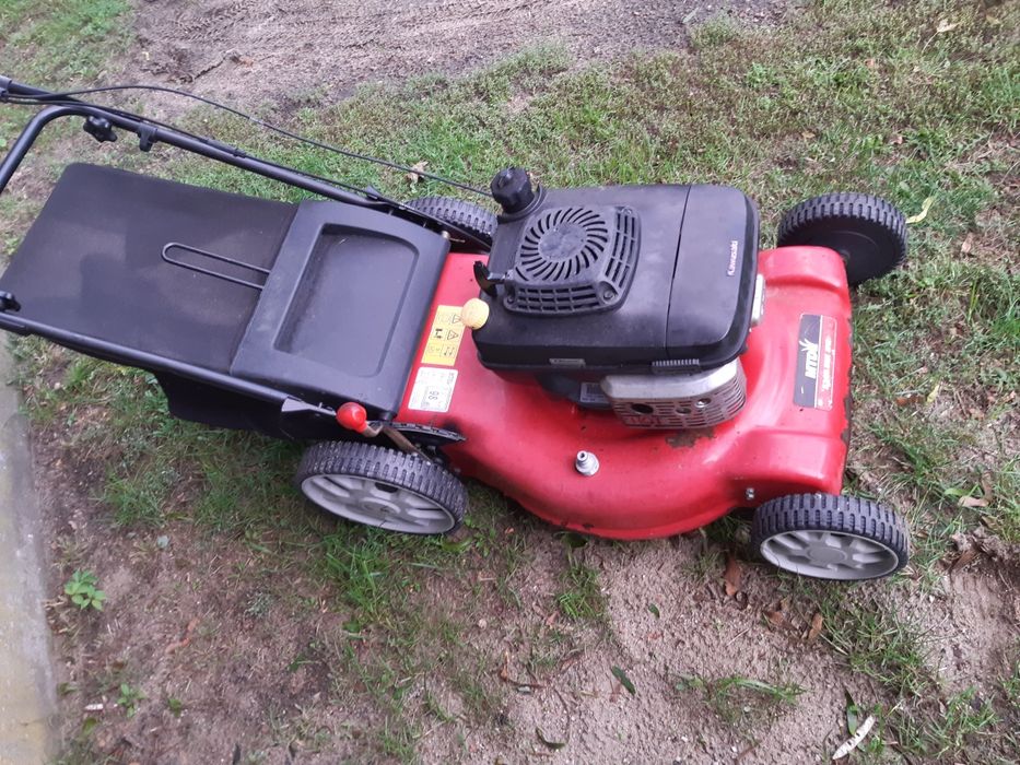 Kawasaki FJ180V Kosiarka MTD Spalinowa 5360 SPK szerokość 53 cm