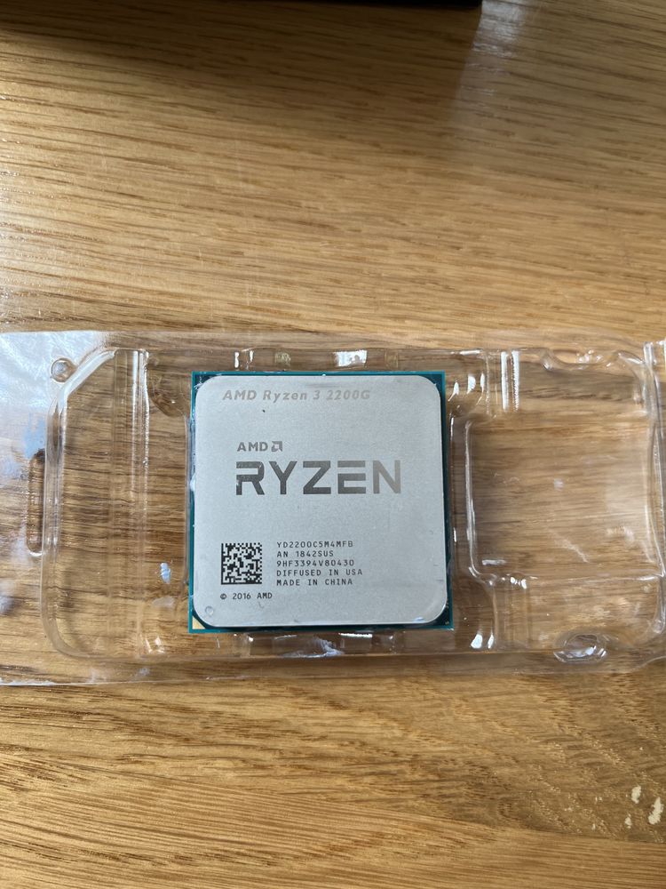 Procesor AMD ryzen 3 3200g
