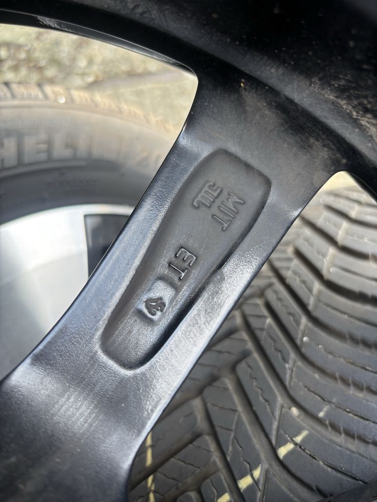 Piękne felgi aluminiowe 17” 4x100
