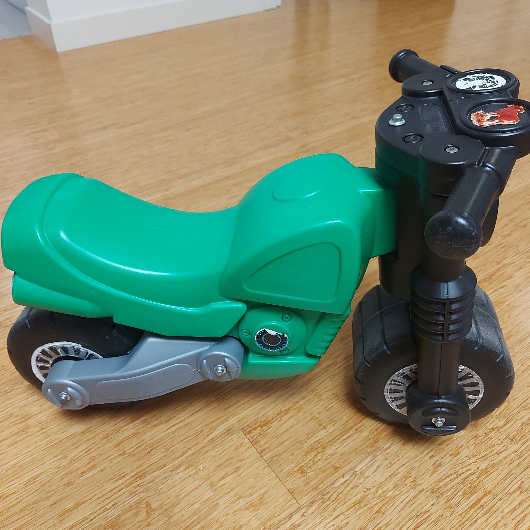 Biegówka, jeździk,  motor Wader