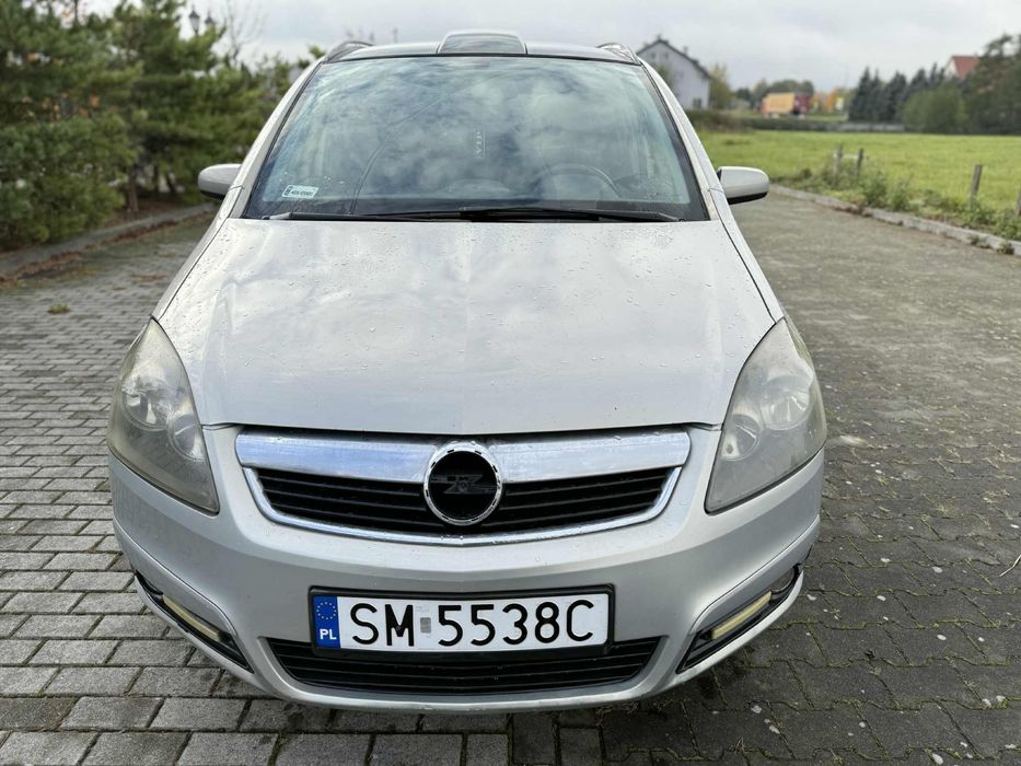 Zafira fajny stan