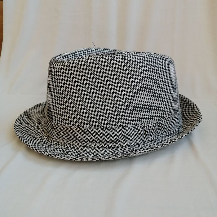 Шляпа мужская. Хаундстут