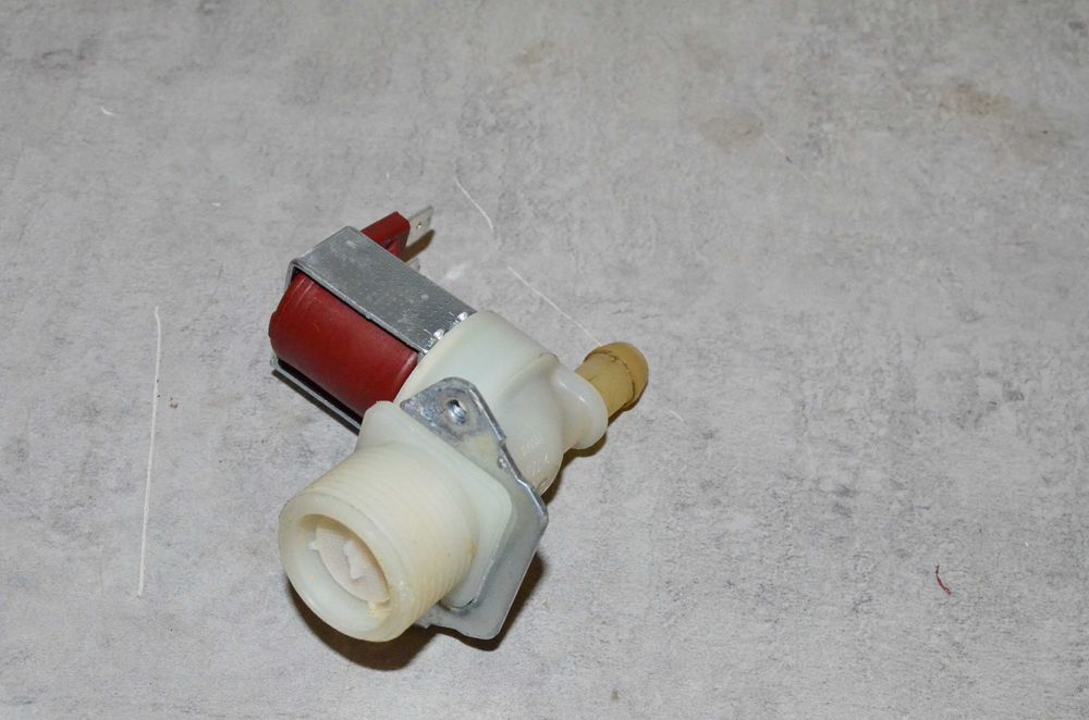 Elektrozawór do zmywarki Candy CDPH2L1049W