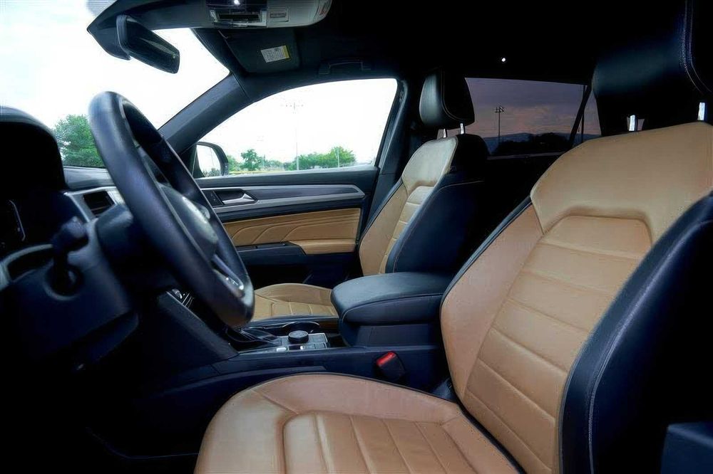 Volkswagen Atlas Cross Sport S      2020