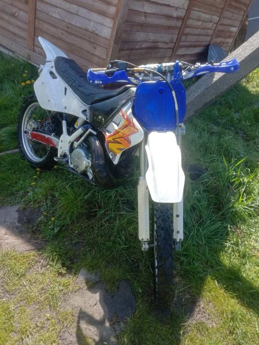 Yamaha YZ 250.
