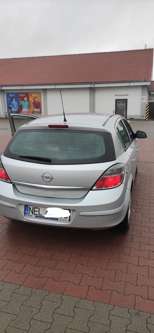 Opel Astra 1.6 LPG . Corsa 1.4 lpg