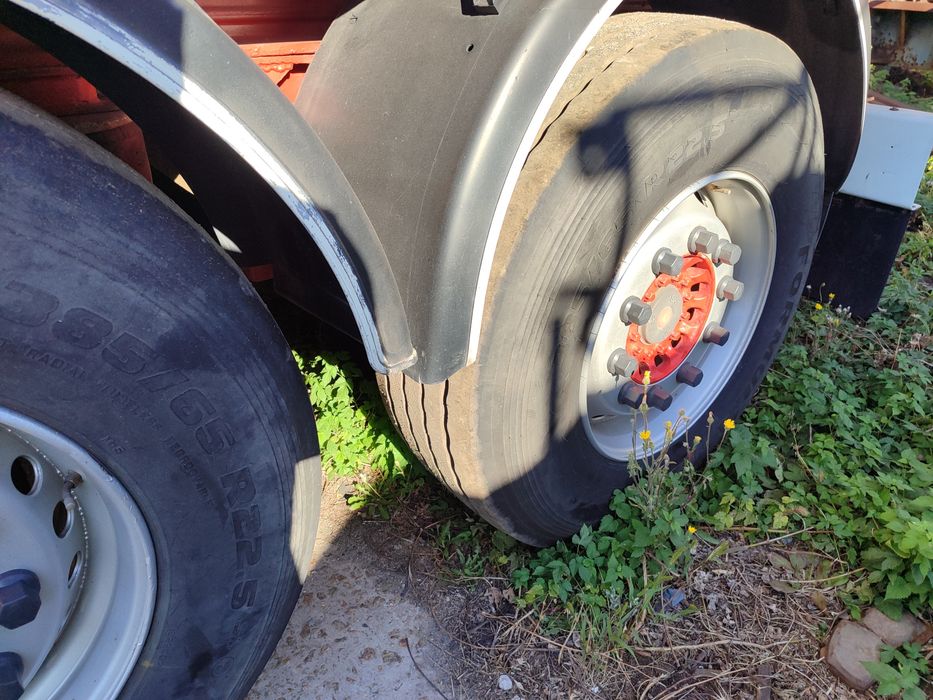 Самосвал зерновоз