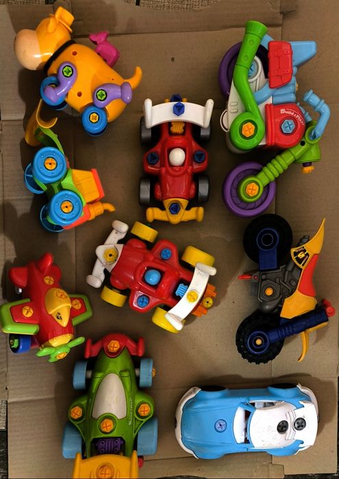 Конструктор с отверткой мотоцикл «Чоппер» Toys Plast и гоночная машина