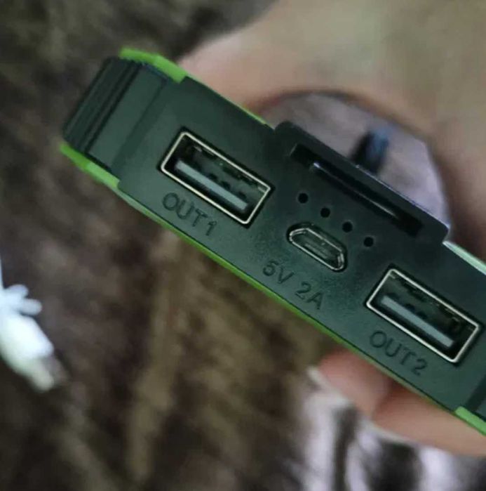 Power bank latarka Bateria