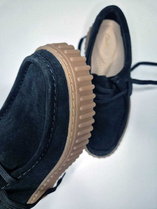 Напівчеревики Clarks Torhill Bee, замша, нові з Іспанії