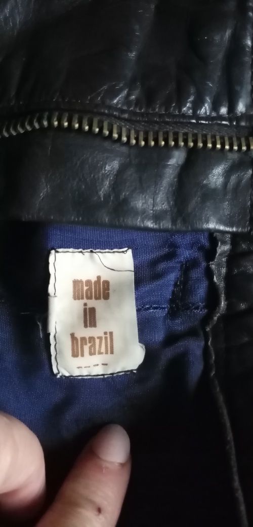 Spodnie dla motocyklistki. Brazylia