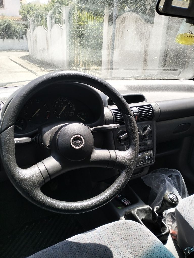 Opel Corsa 1.2 Swing