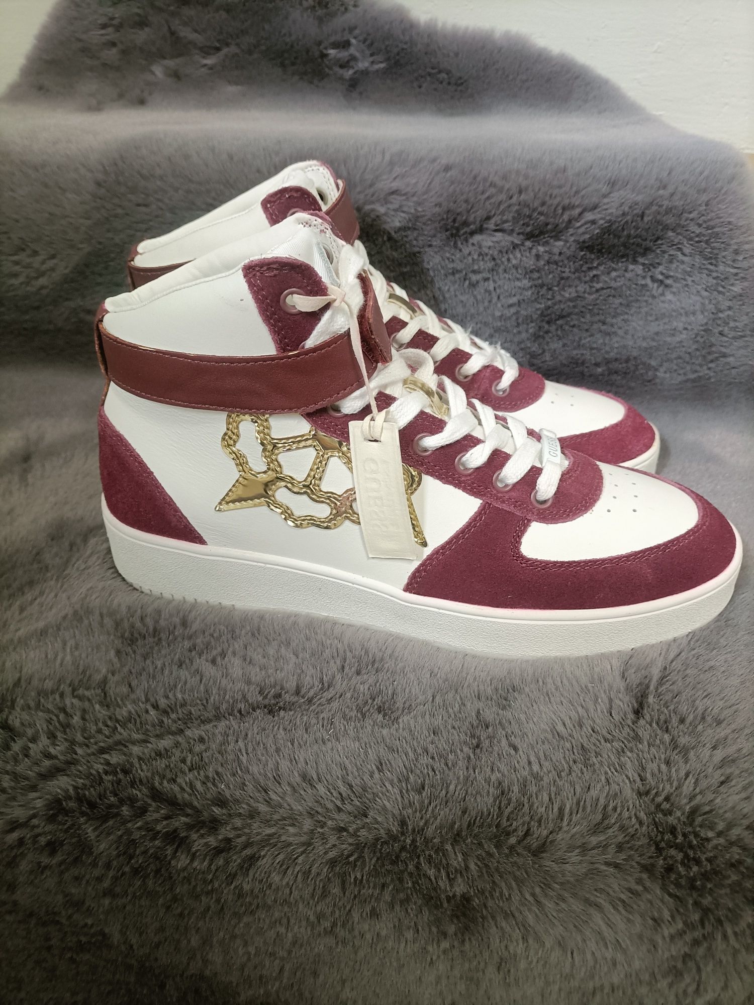 Adidasy za kostkę Guess