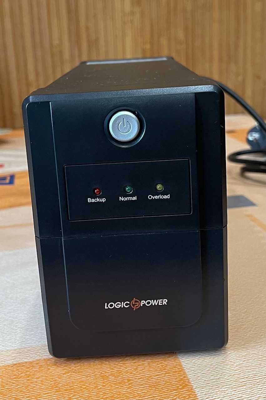 Источник бесперебойного питания LogicPower LPM-825VA-P