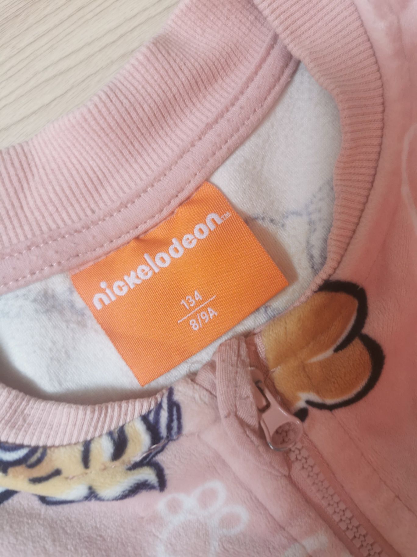 Bluza dziewczęca rozmiar 134