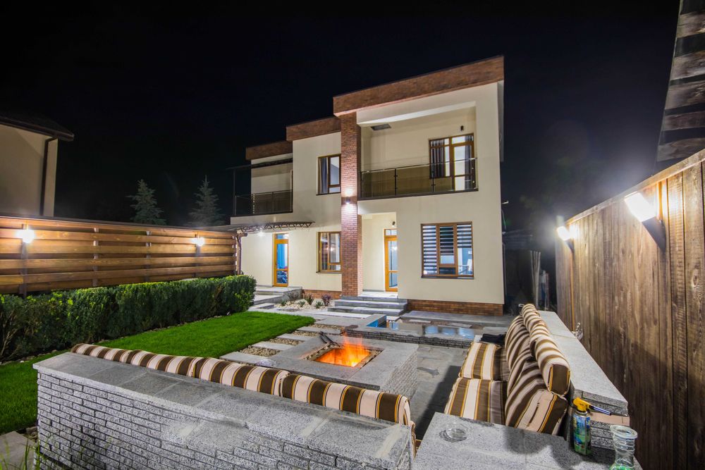 Будинок з безперебійним електропостачанням та автономним опаленням