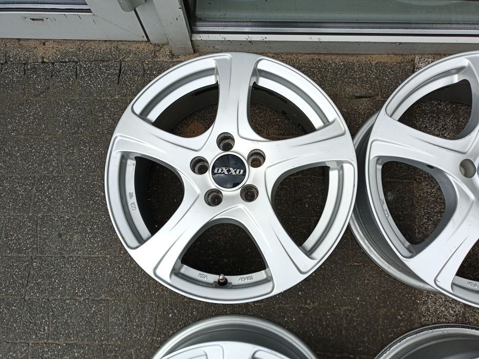 16" Opel Astra K J 5*105 Felgi aluminiowe OXXO