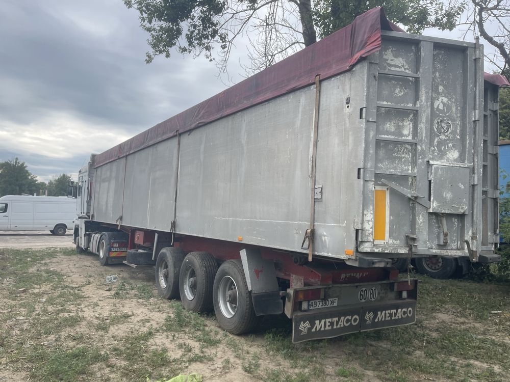 Напівпричіп самосвальний Benalu