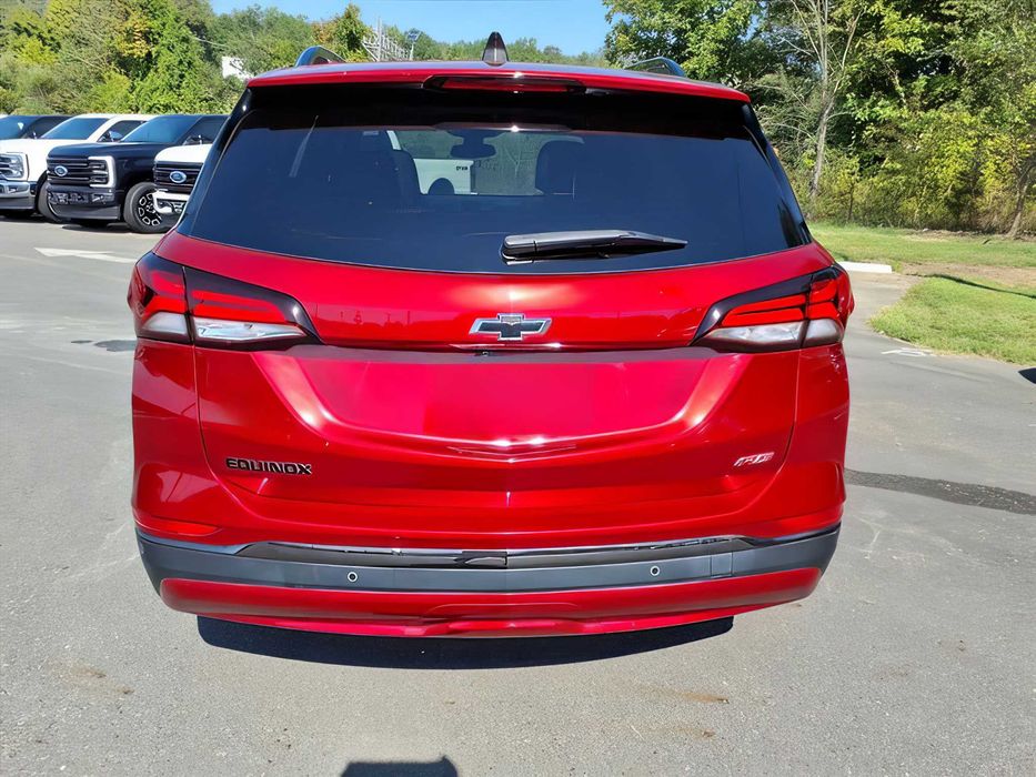 Chevrolet Equinox      2022