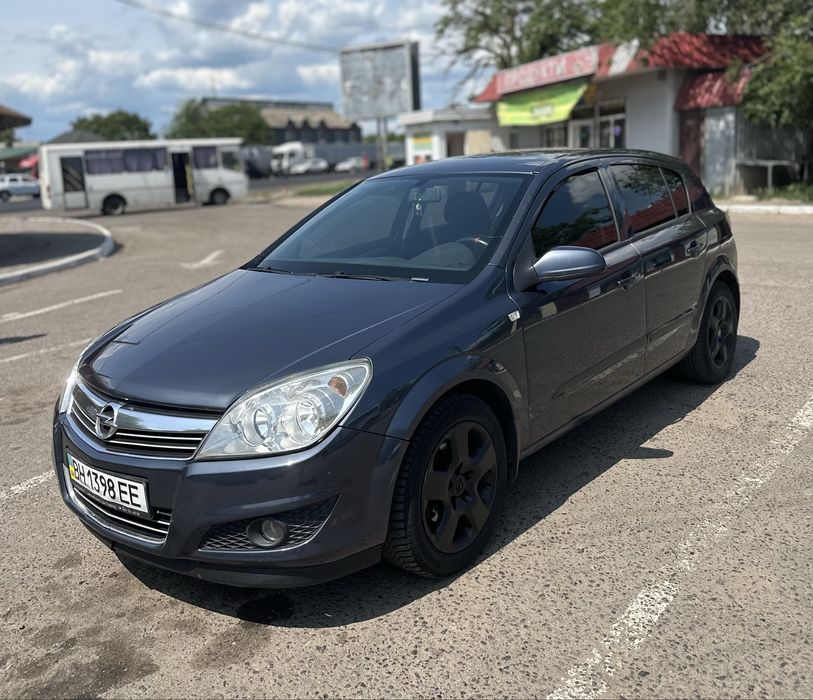 Продам Opel astra h 1.6 бенз