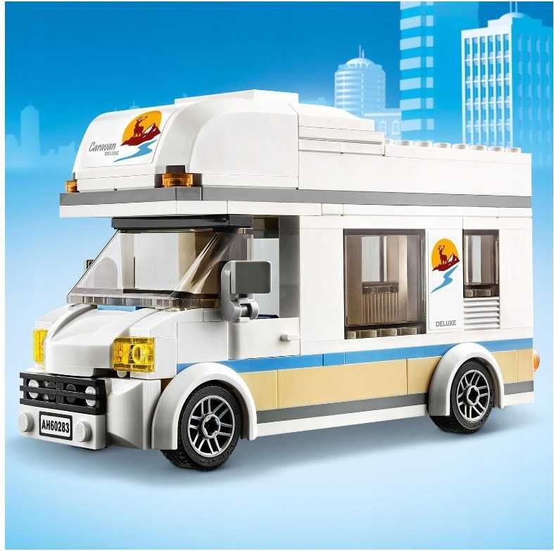 LEGO CITY Wakacyjny kamper 60283