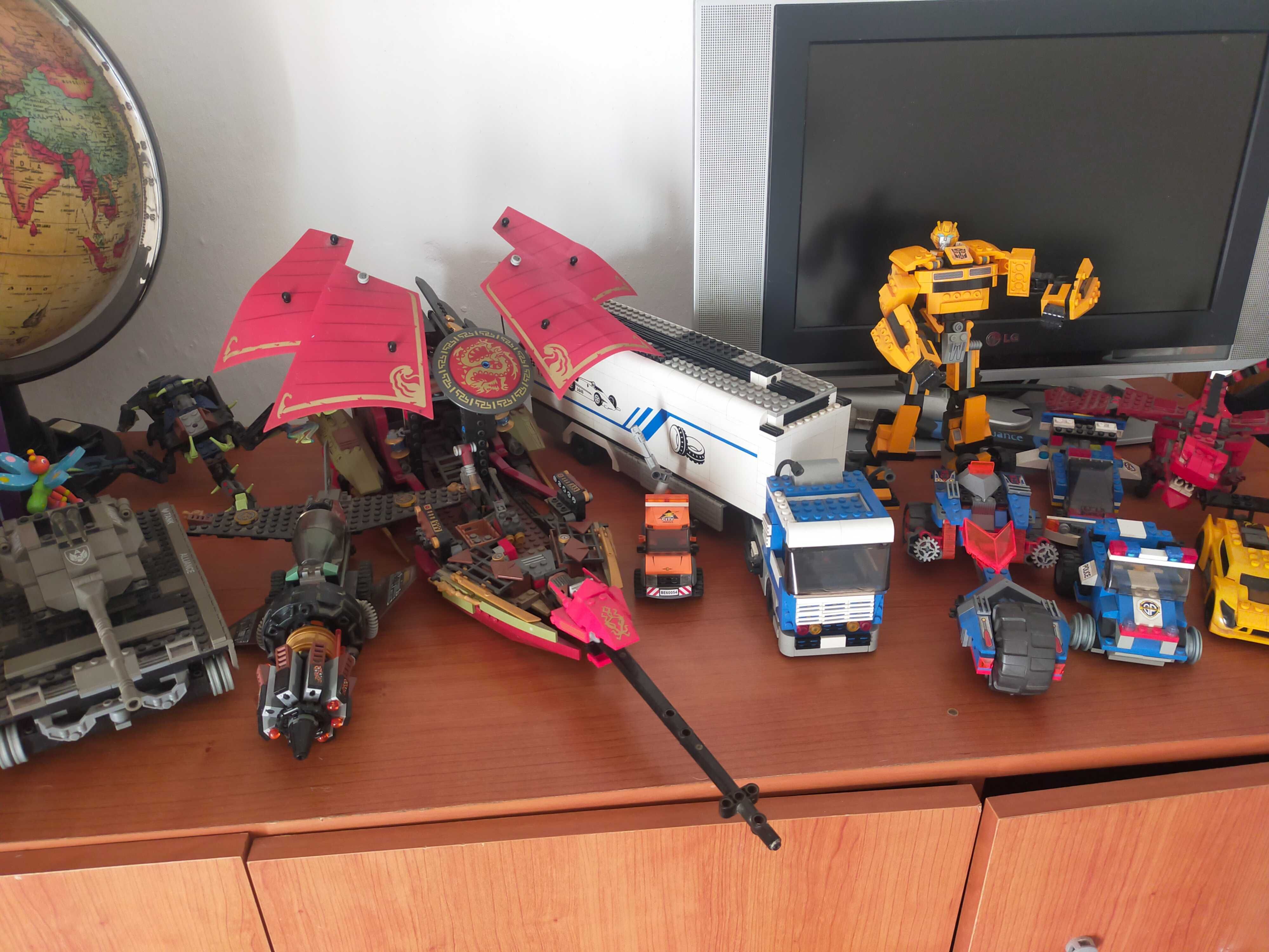 Conjuntos de legos e peças